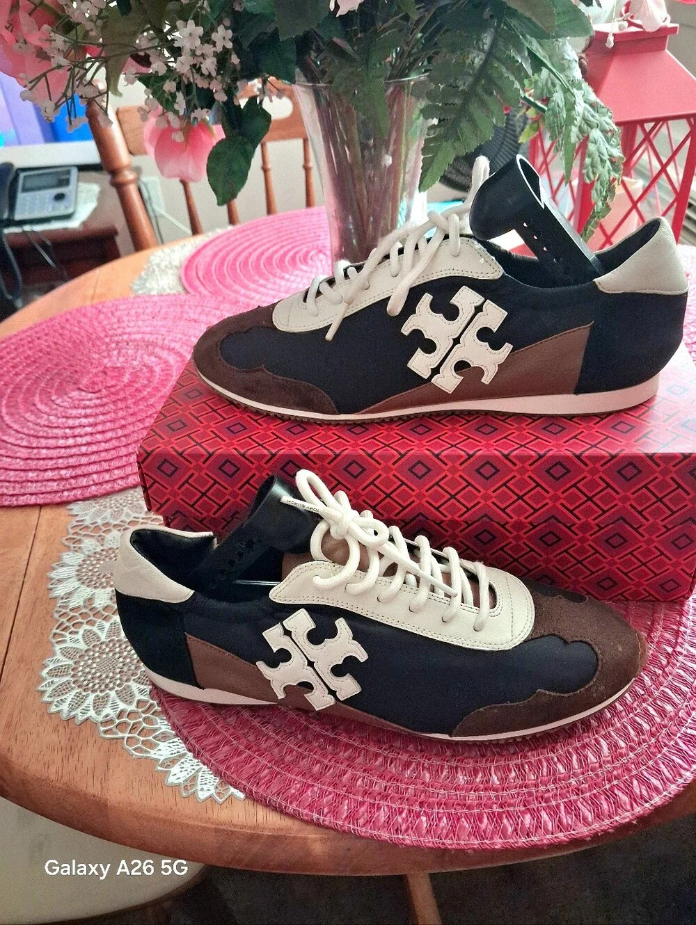 Tory Burch absolute excellent